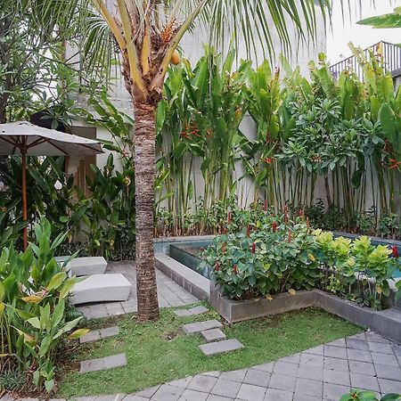 Dee Mansion Hotel Denpasar  Luaran gambar