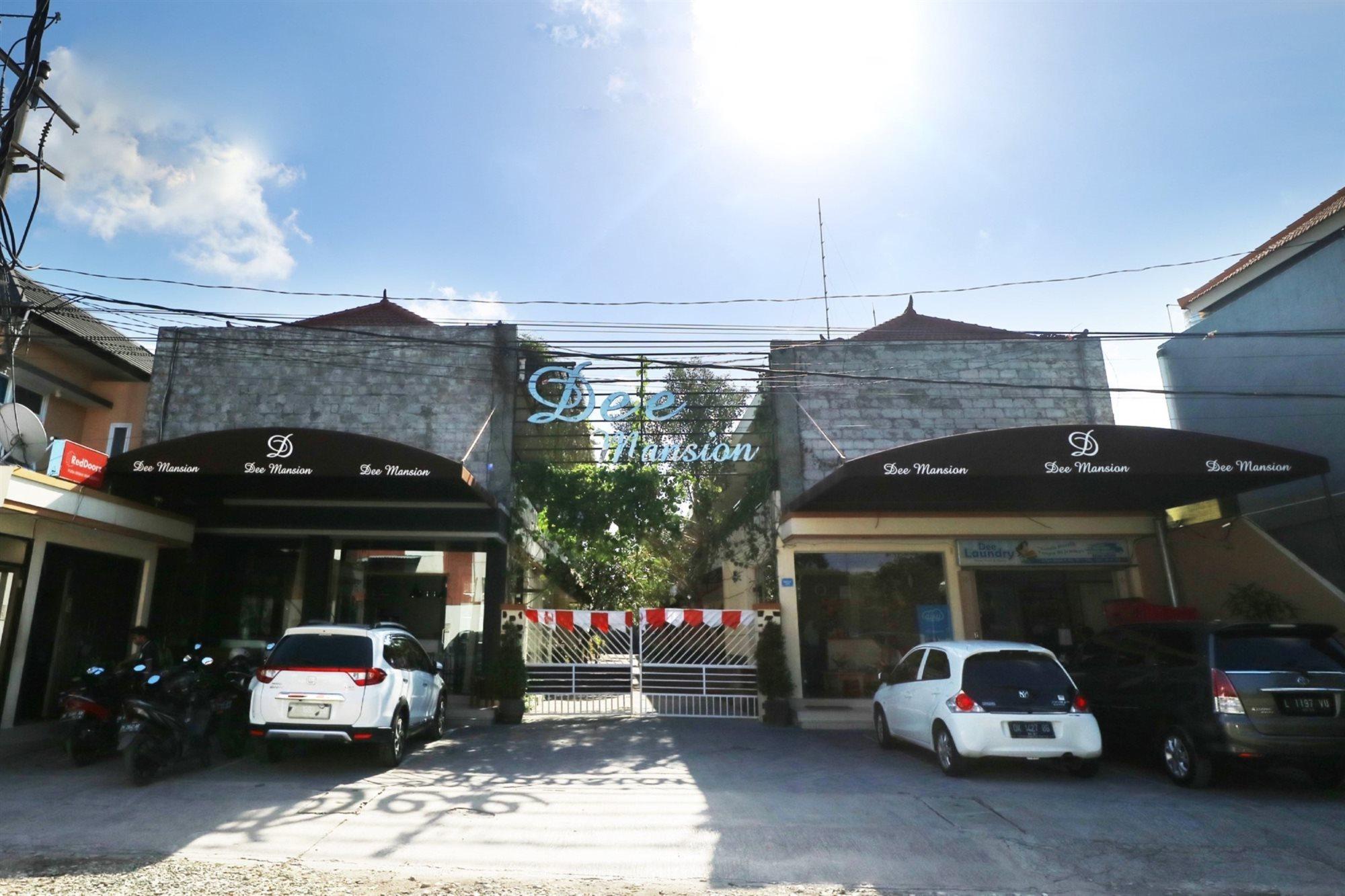 Dee Mansion Hotel Denpasar  Luaran gambar