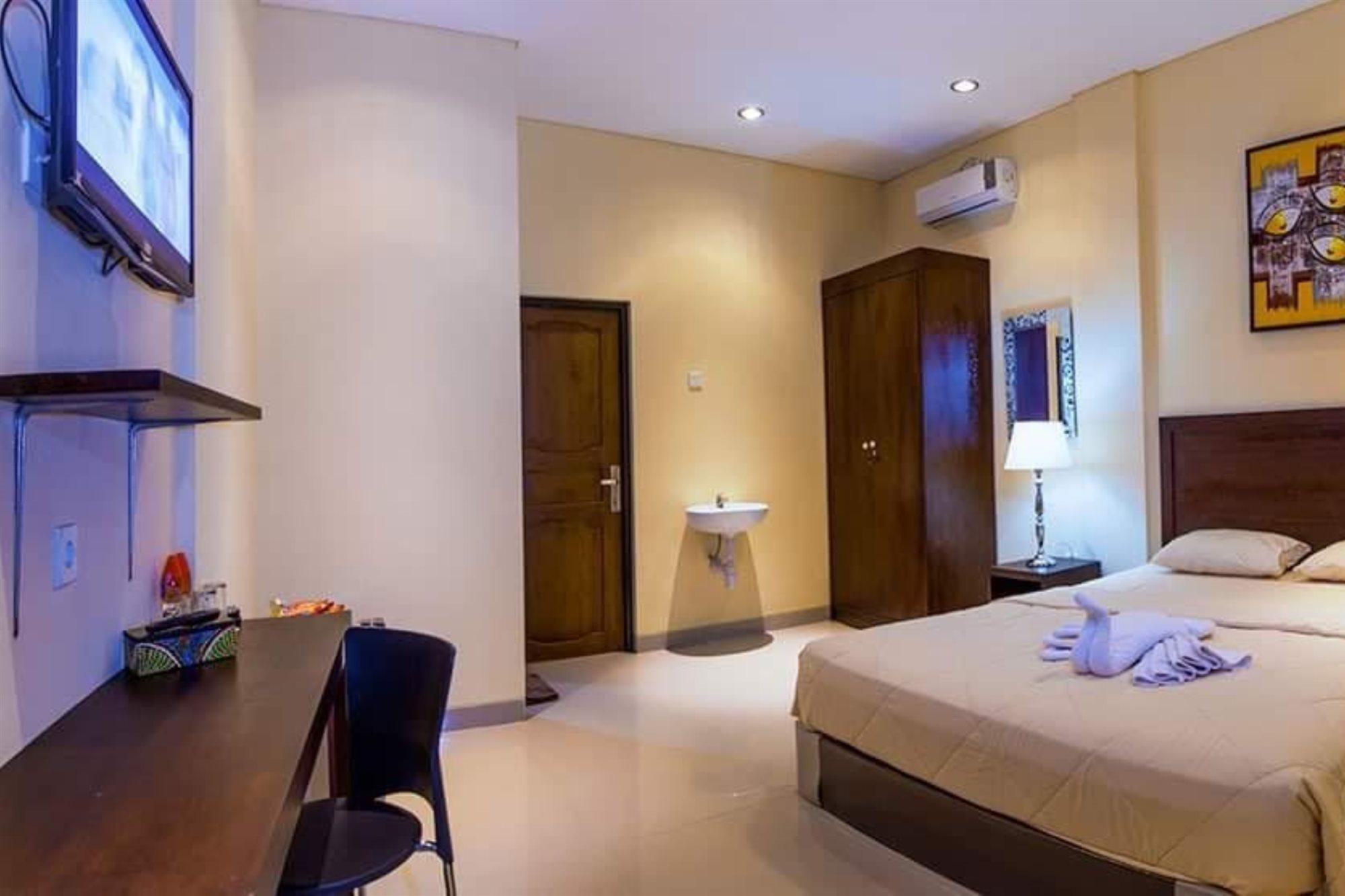 Dee Mansion Hotel Denpasar  Luaran gambar