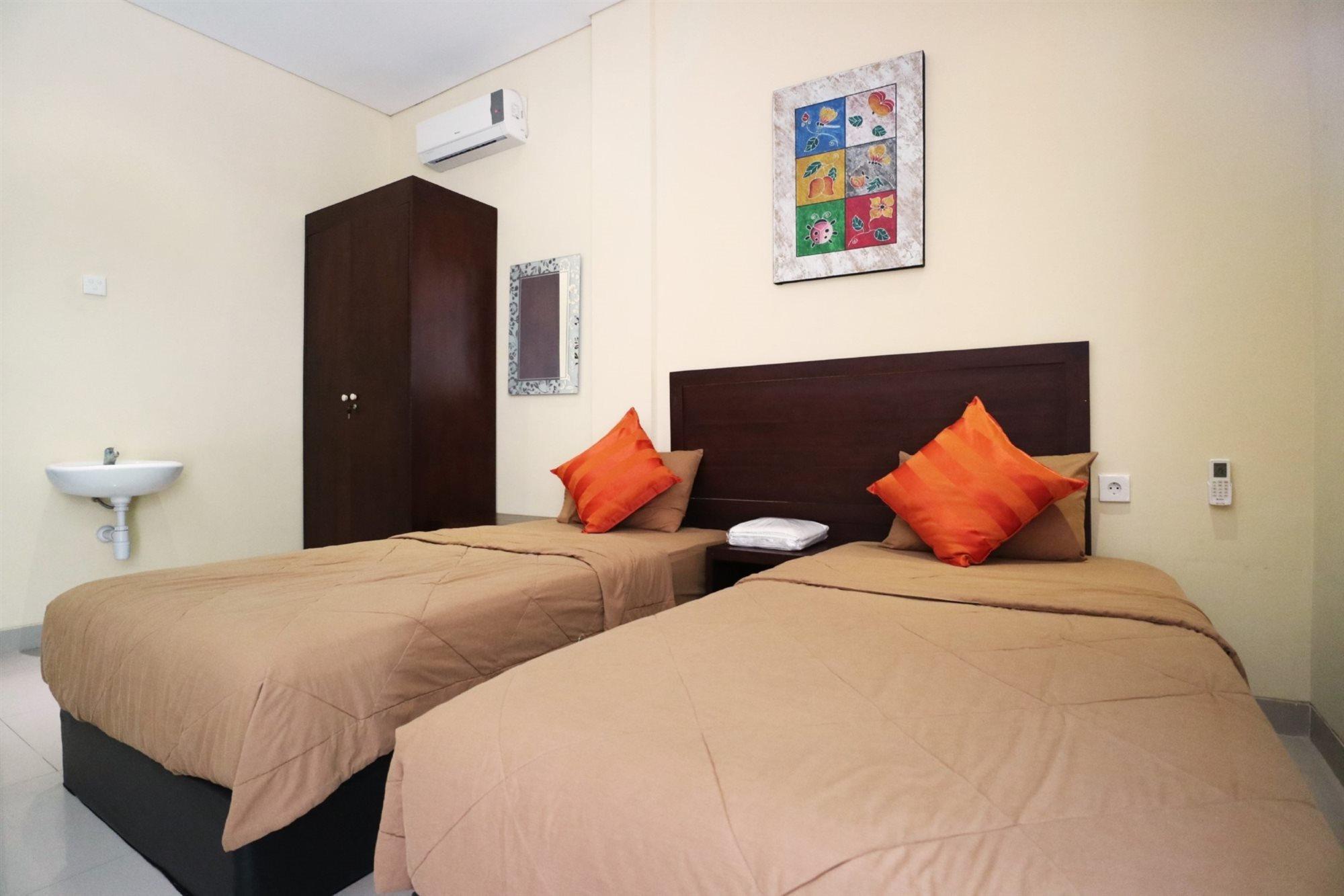 Dee Mansion Hotel Denpasar  Luaran gambar
