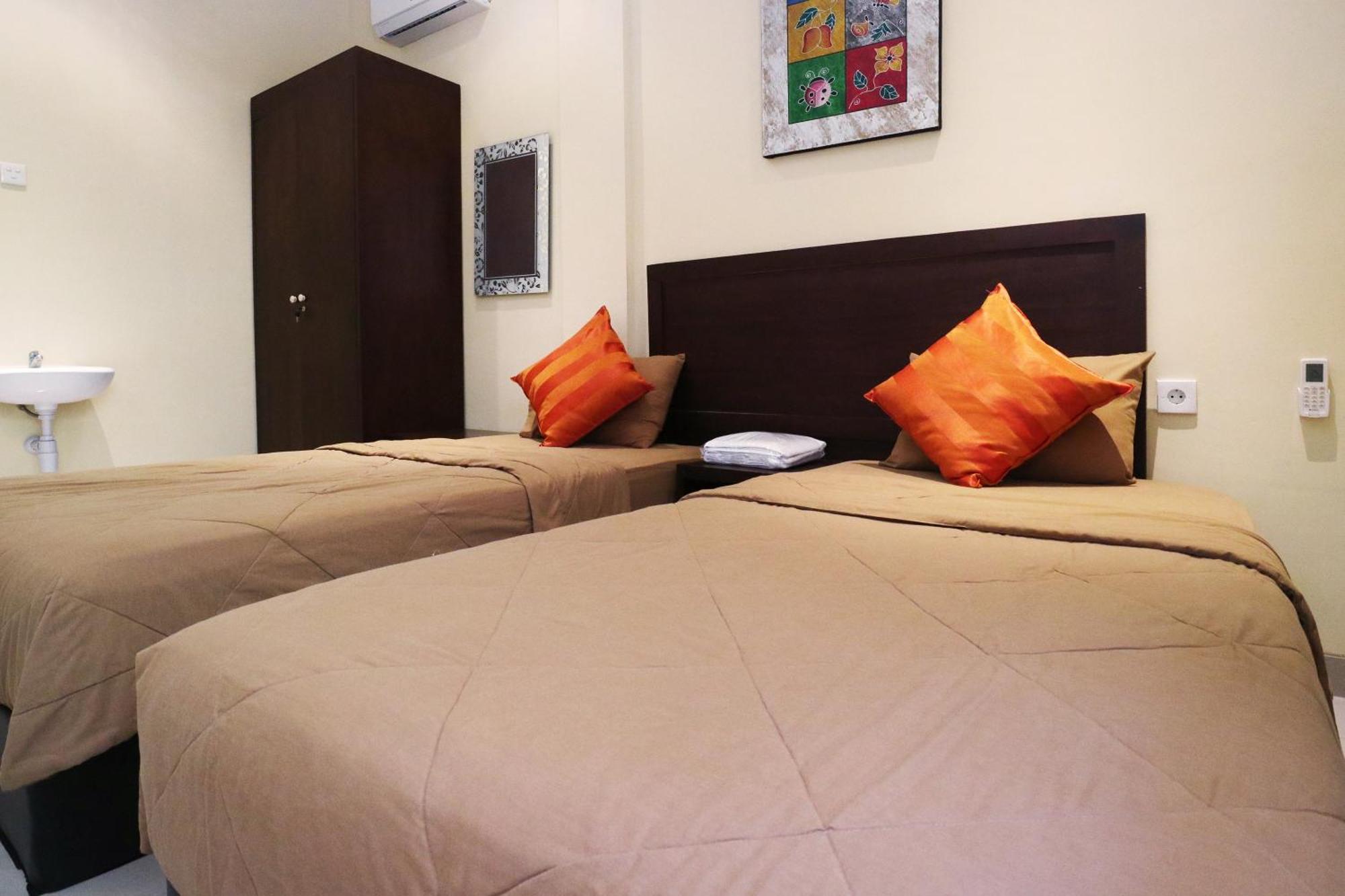 Dee Mansion Hotel Denpasar  Luaran gambar