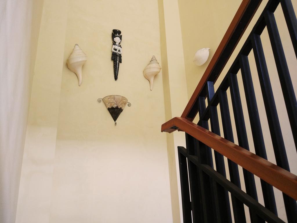 Dee Mansion Hotel Denpasar  Luaran gambar