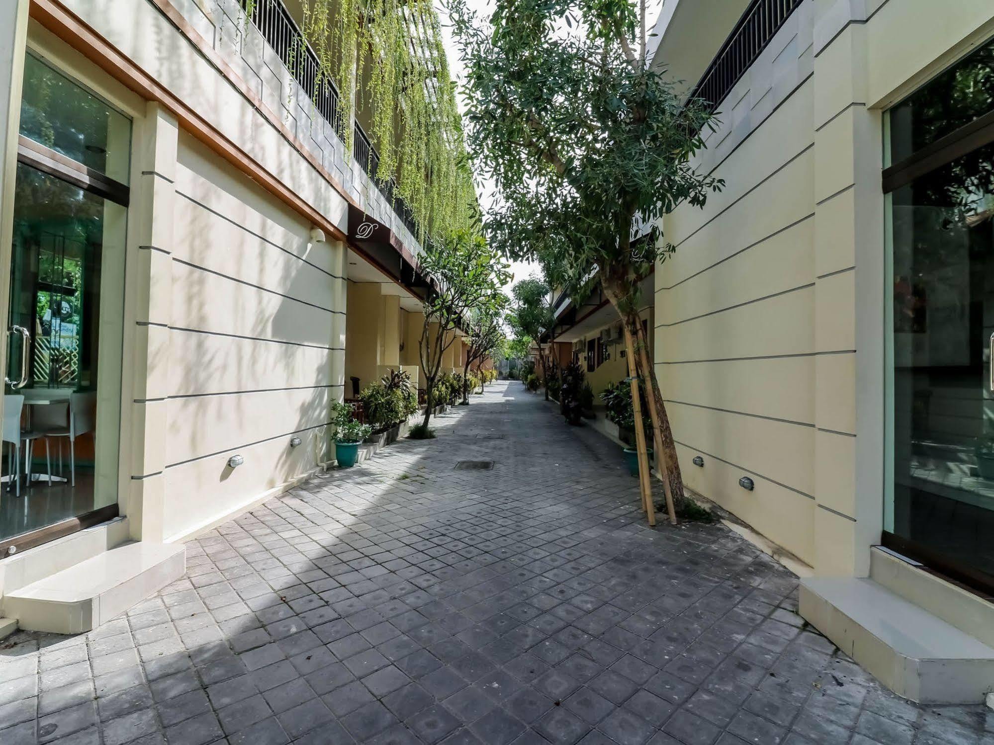 Dee Mansion Hotel Denpasar  Luaran gambar